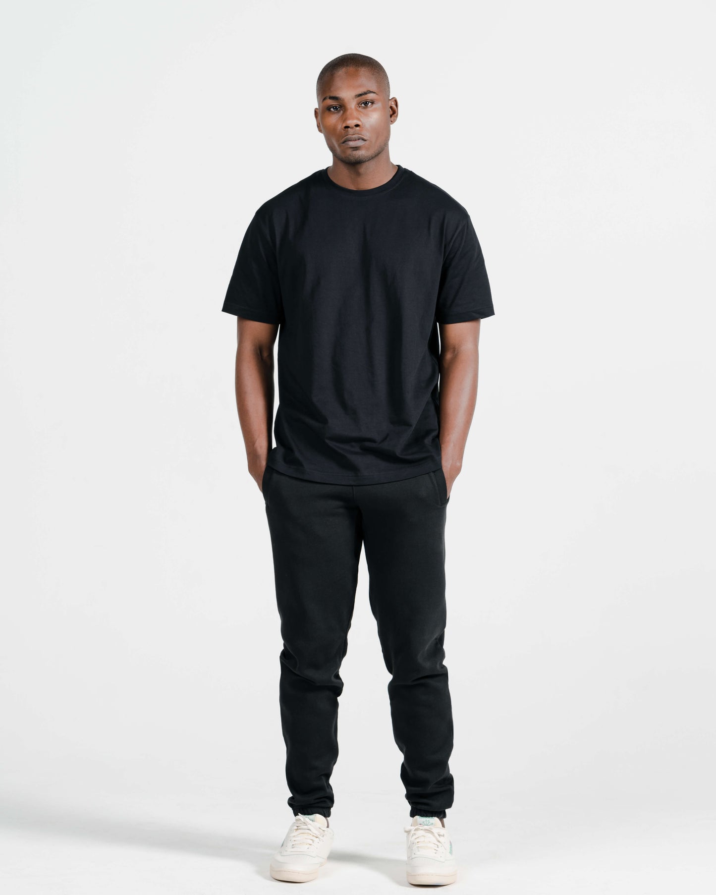 Model wearing Robenti Black PIMA Cotton T-Shirt