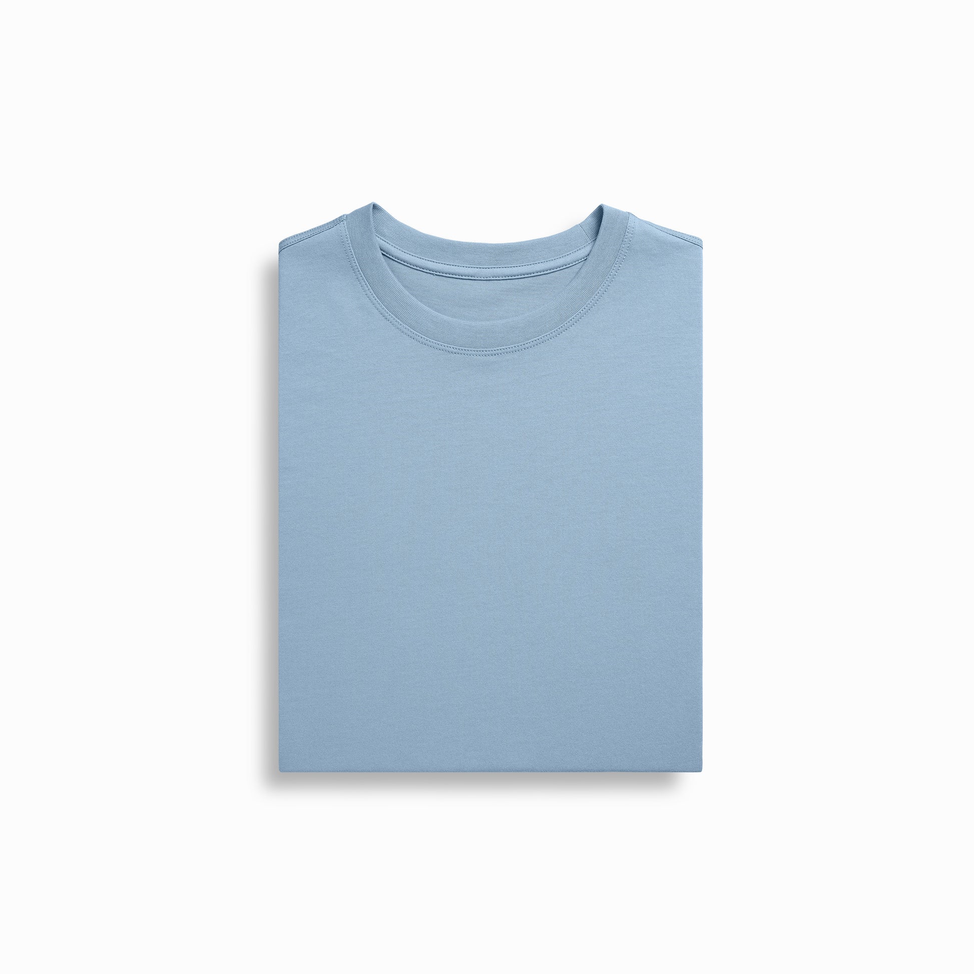 Close-up of PIMA cotton fabric on Robenti Cloudy Blue T-Shirt