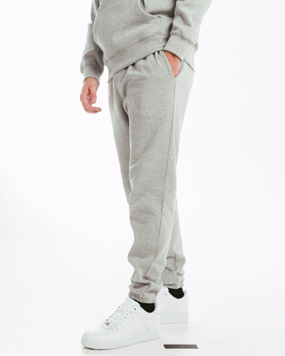 Model wearing Robenti Heather Grey Organic Cotton Sweatpants