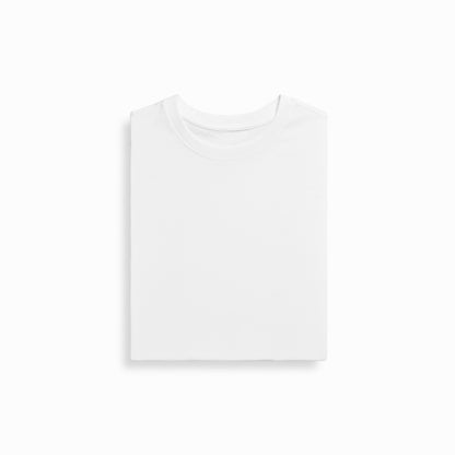 Close-up of PIMA cotton fabric on Robenti White T-Shirt